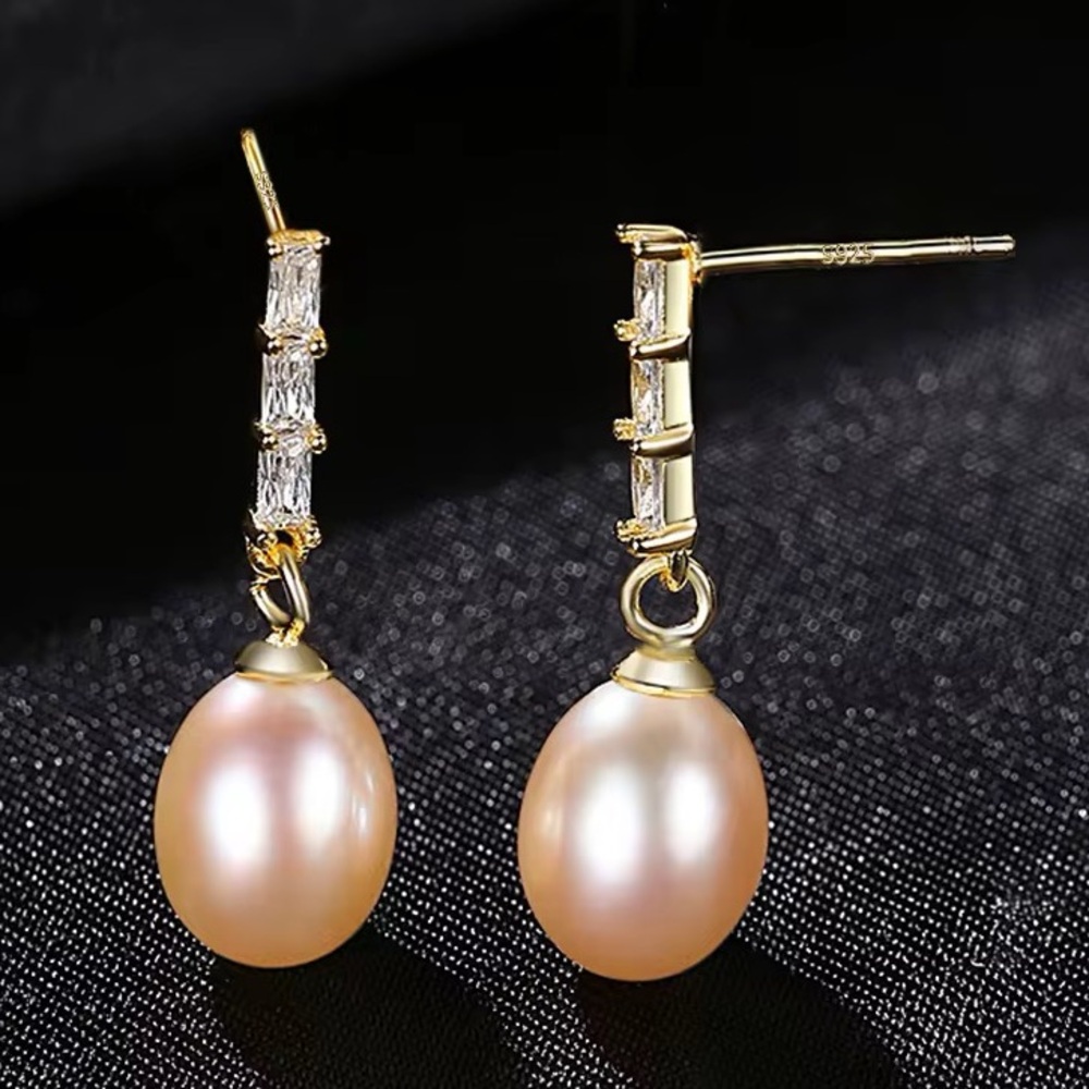 •Classic Clear Zircon S925 Silver Drop Earrings with Elegant Freshwater Pearls